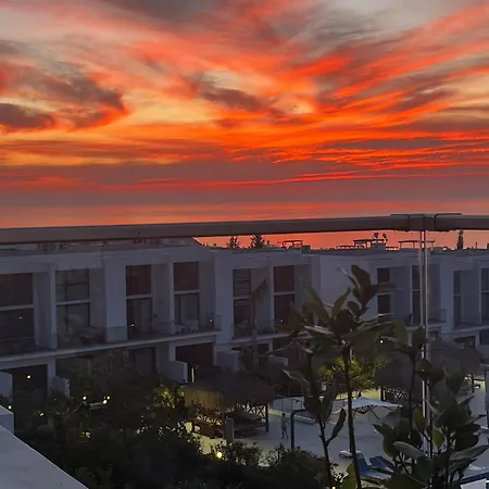 Apartman Retreat, Block A1, Unit 6 *